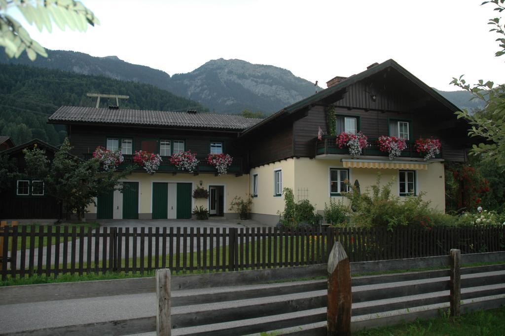Ferienwohnung Schoenauer Haus im Ennstal Ngoại thất bức ảnh